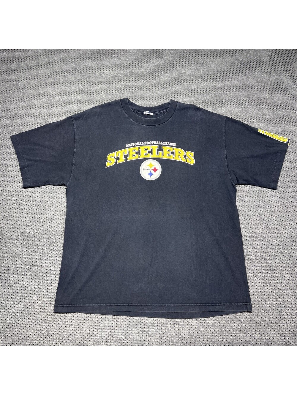 Vintage Pittsburgh Steelers T-Shirt XL National Football League RARE MENS BLACK